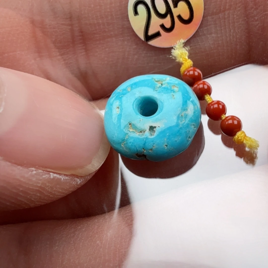 未镶嵌南红玛瑙珠宝奇石