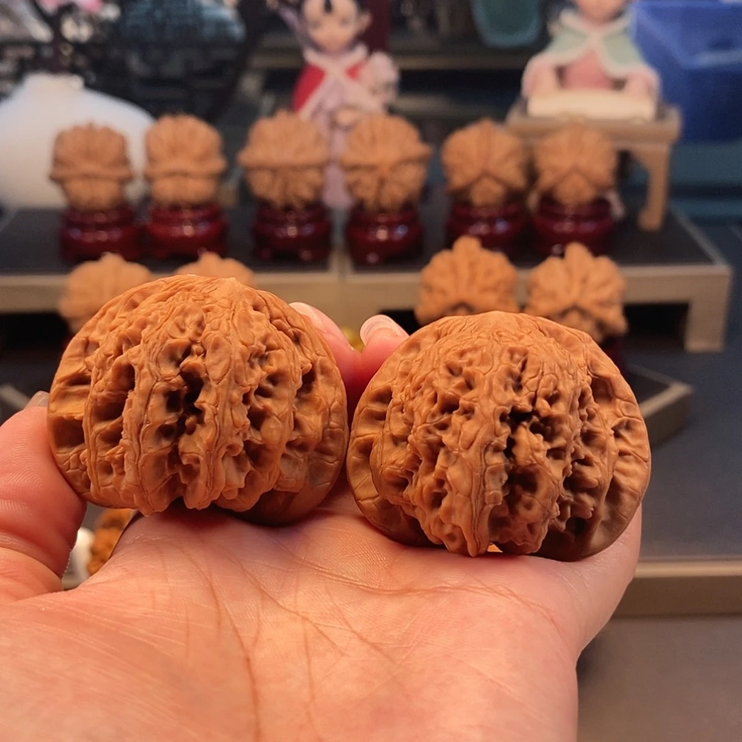 文玩核桃把件45龙洞峪