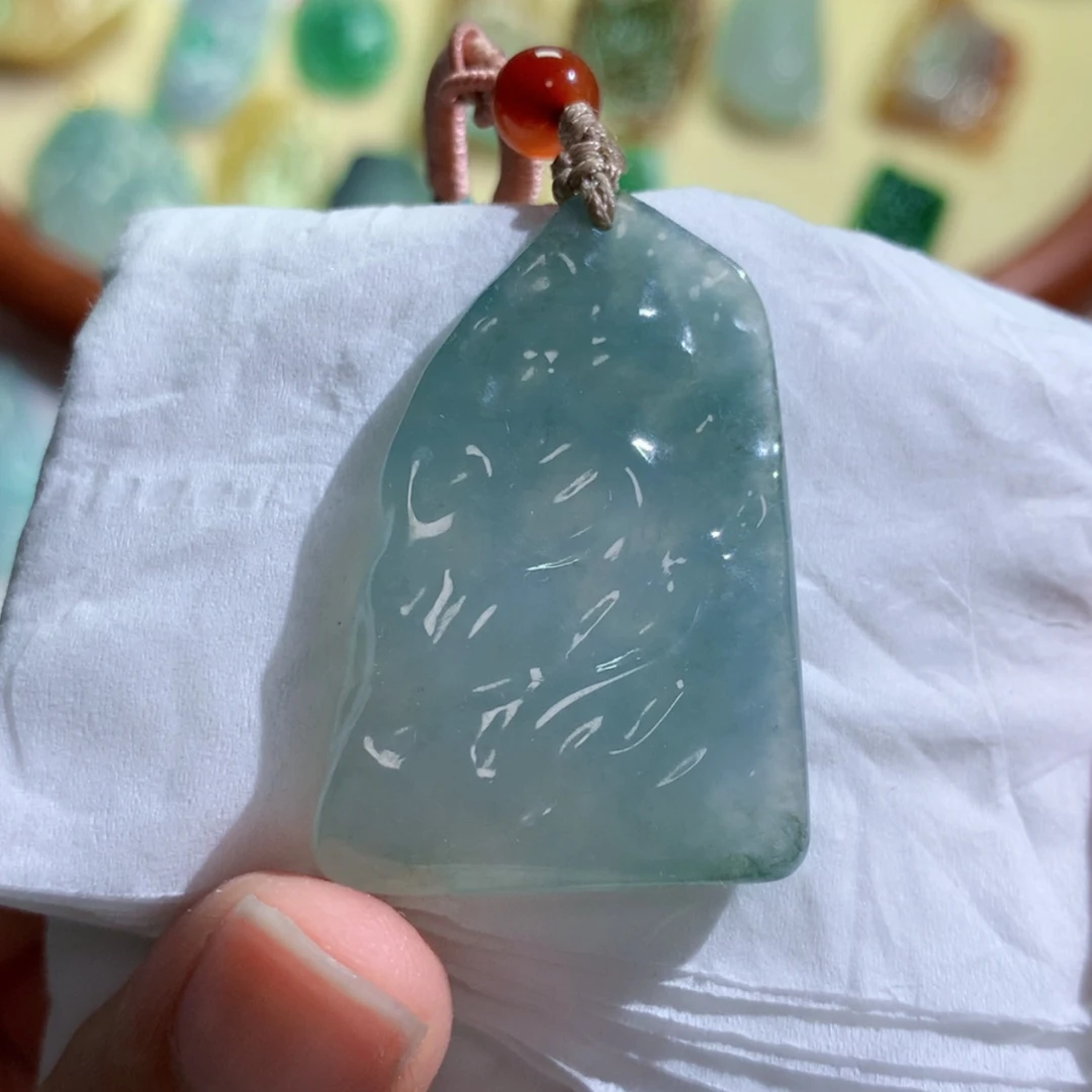【闪购商品】翡翠未镶嵌吊坠(不含链)