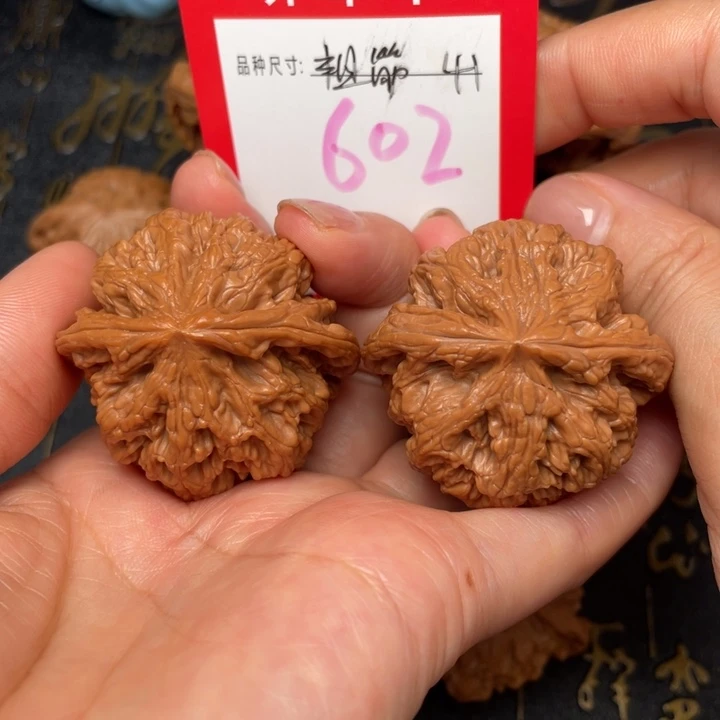 吊坠桃核文玩的好