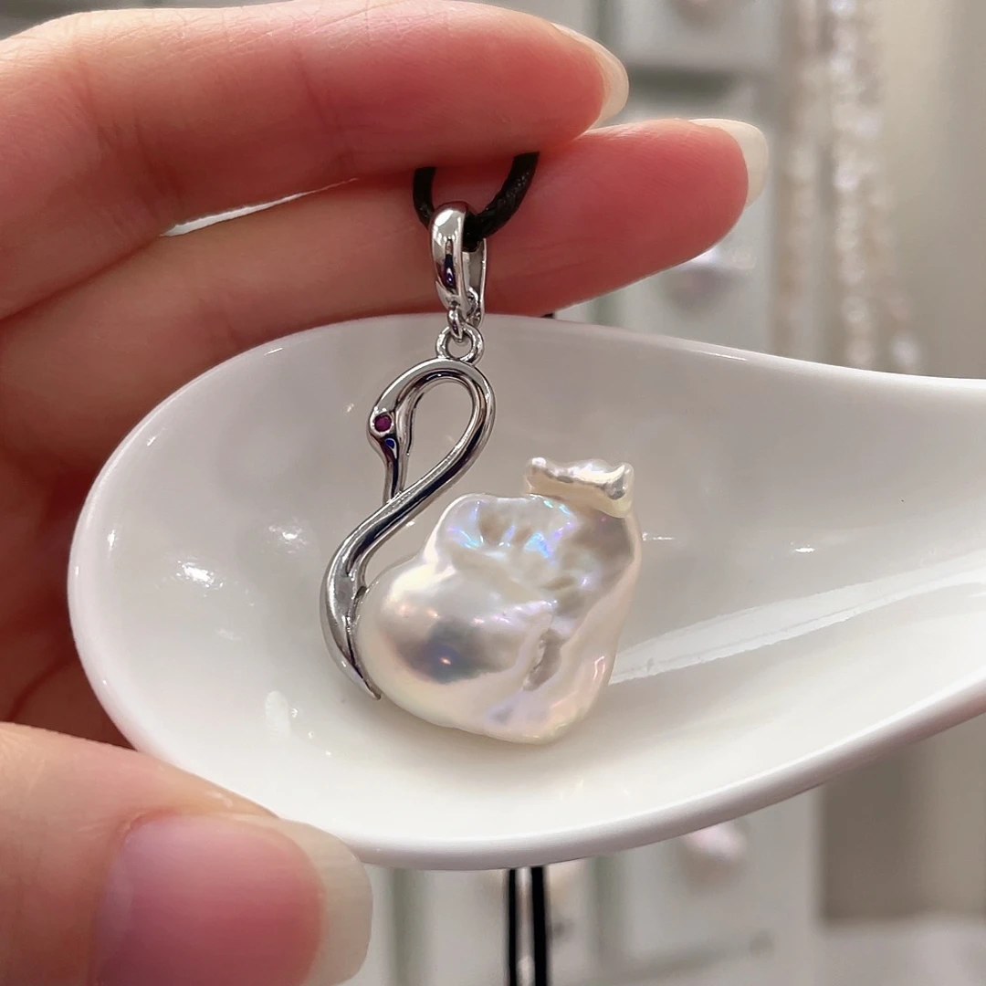 未镶嵌淡水珍珠颈饰