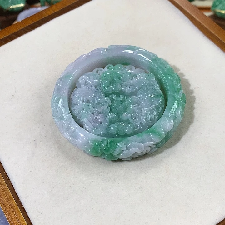 未镶嵌手镯翡翠翡翠手镯