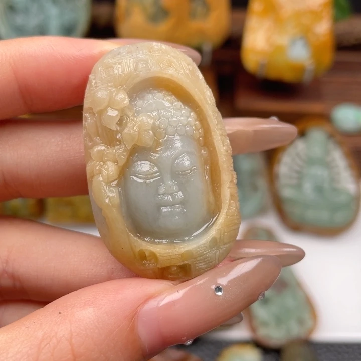 我***贝定制翡翠未镶嵌翡翠