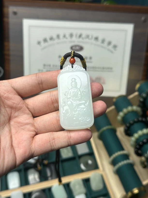 和田玉鹅白老料文殊菩萨（俄料）