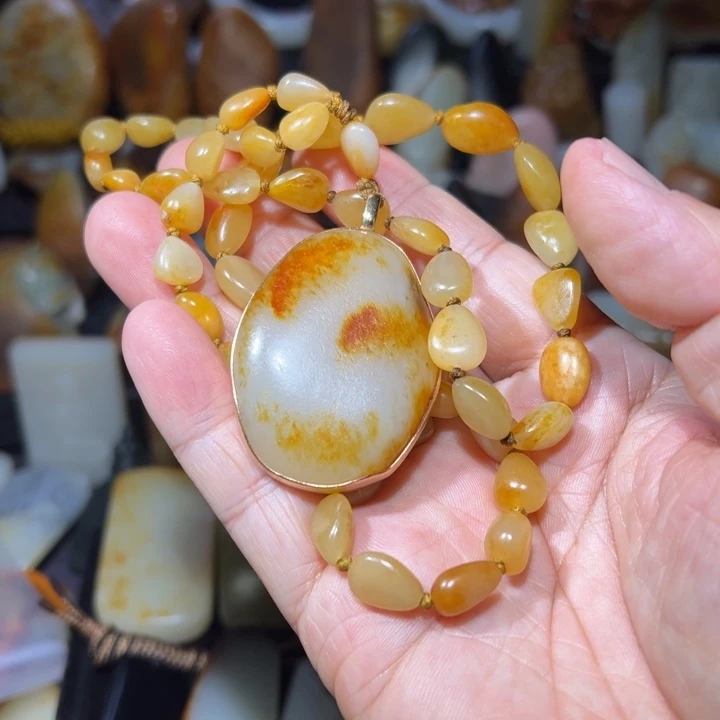 和田玉吊坠(不含链)未镶嵌