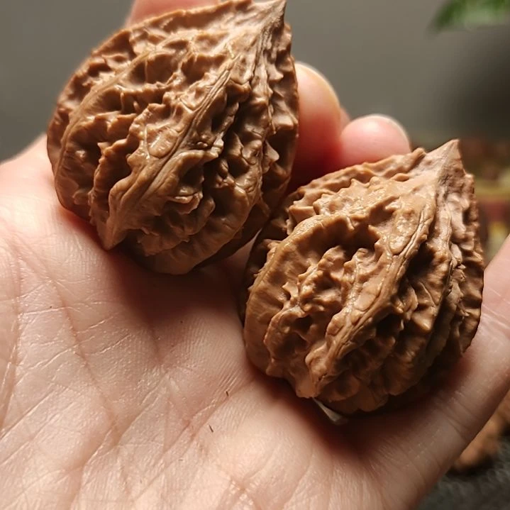 大***儿吊坠文玩核桃火焰塔