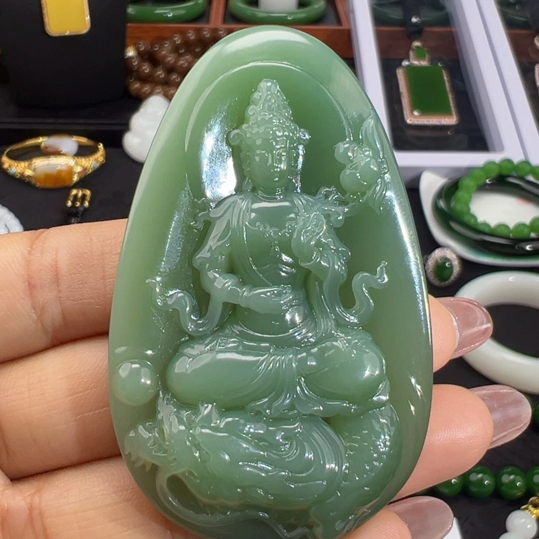 和田玉（碧玉）未镶嵌颈饰粉青祥龙观音大牌