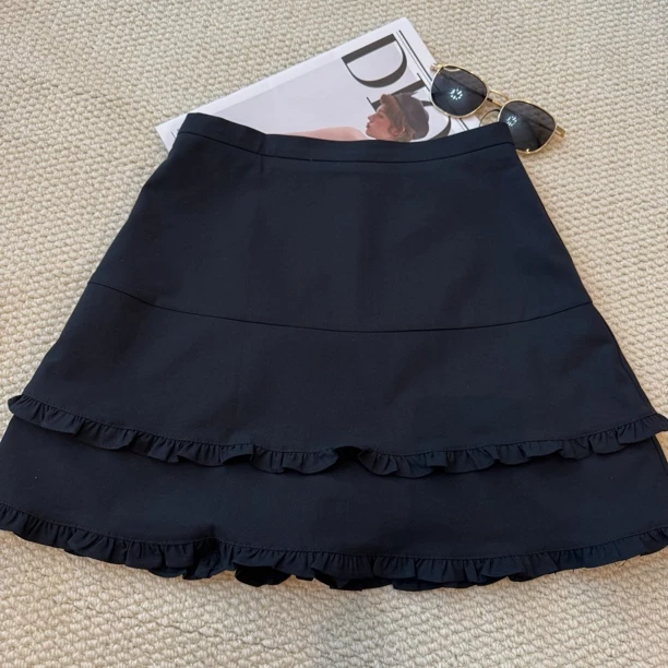 容容定制 木耳边A字防走光韩版夏季时尚百搭高腰显瘦短裙 549