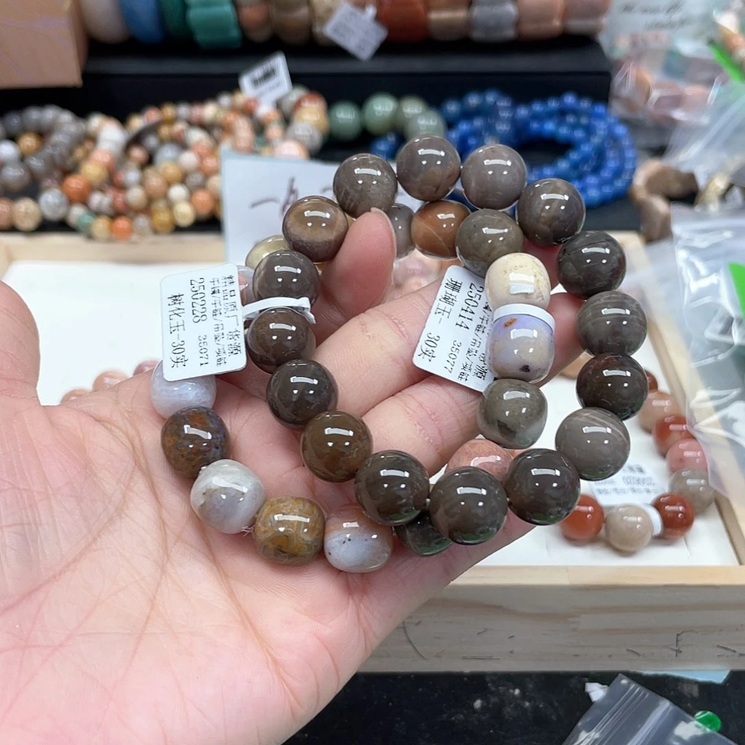 硅化珊瑚（珊瑚玉）手串未镶嵌颜*711