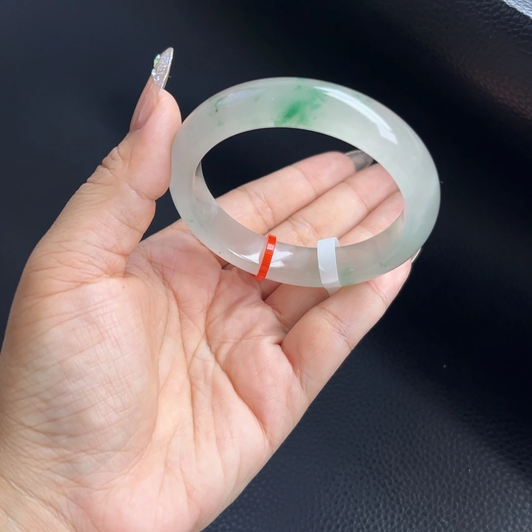 石英质玉未镶嵌手镯55