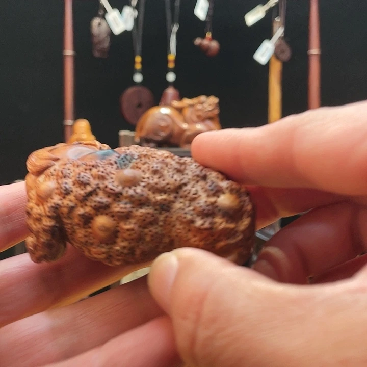 黄花梨/降香黄檀金蟾