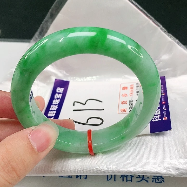 未镶嵌手镯翡翠翡翠