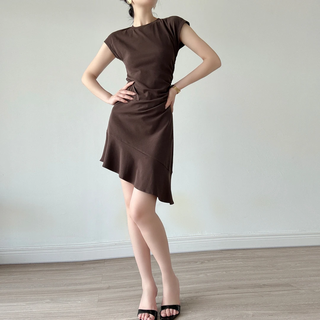 美拉德复古圆领短袖不规则下摆T恤连衣裙女褶皱收腰芭蕾舞短裙夏