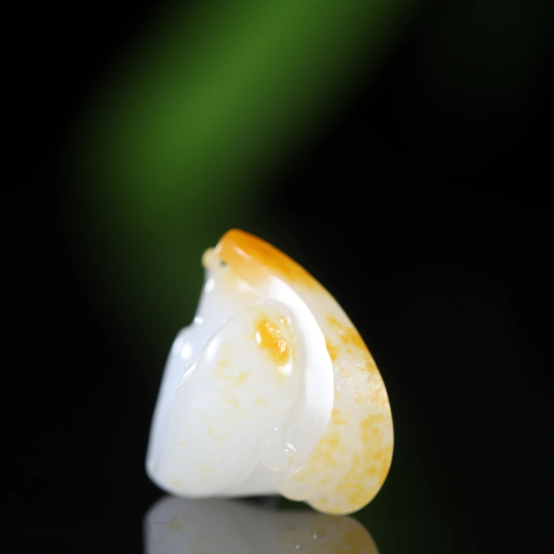 【汪氏】J-WSXD0156新疆和田玉（子料）年年有余 挂件