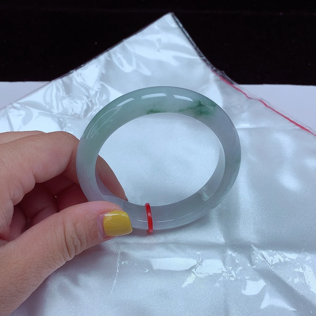 翡翠未镶嵌手镯圈口53