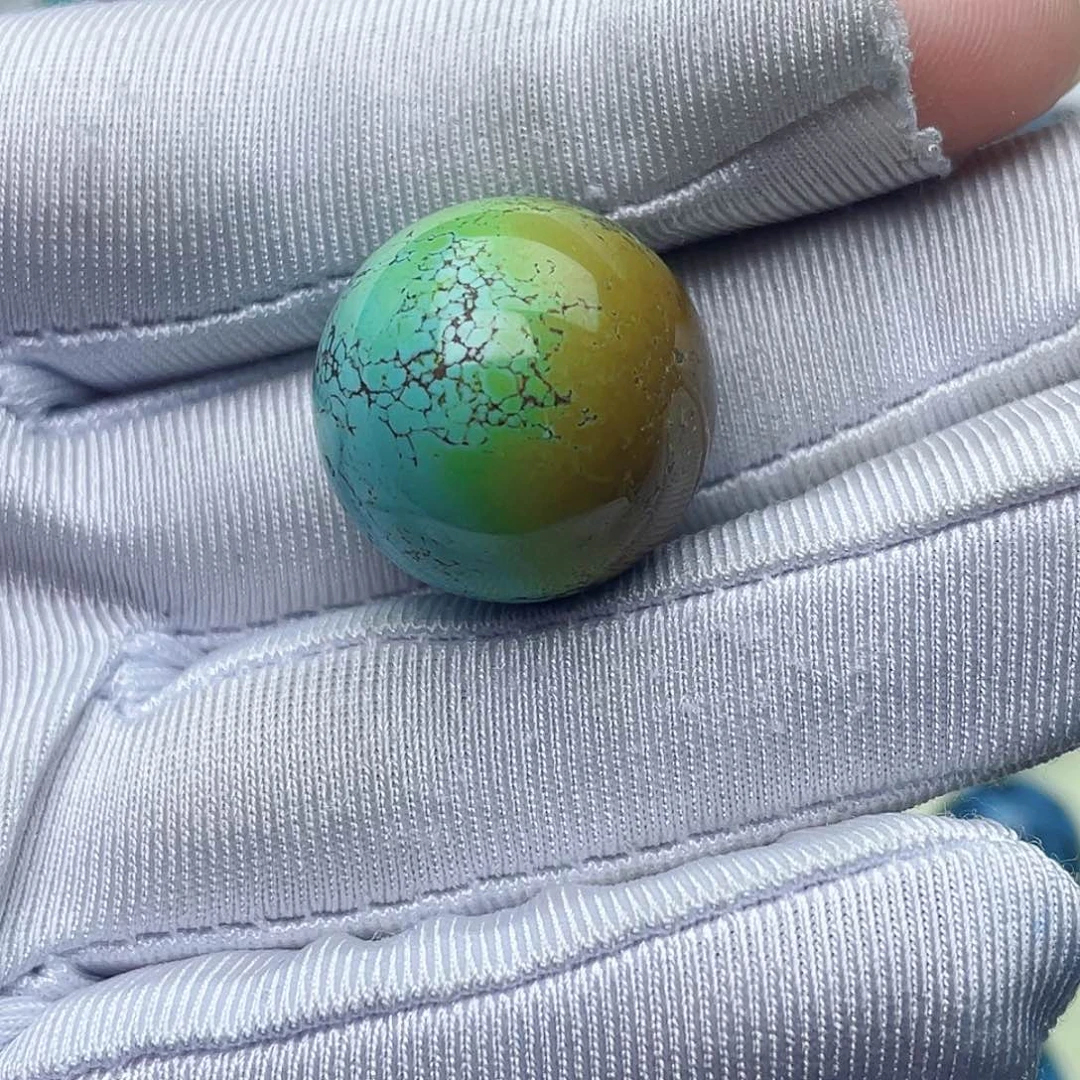 绿松石未镶嵌绿松石