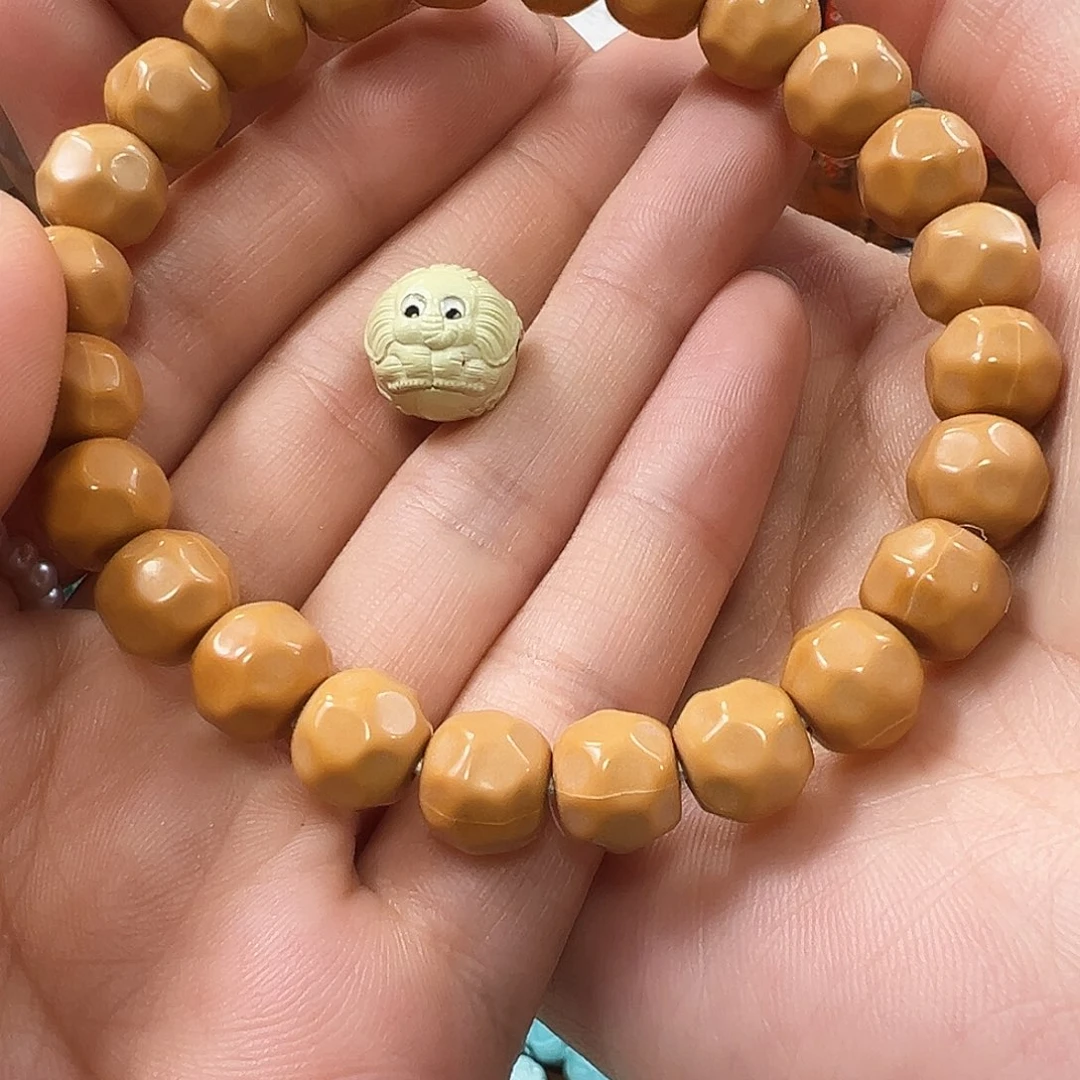 婵***₊手串猴头核桃手串580