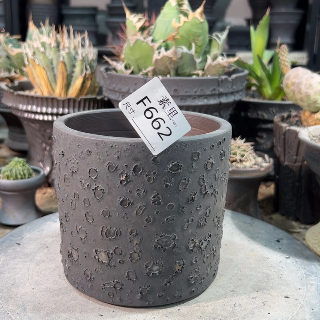 景德镇手工素里内口11.8高12.3瑕疵