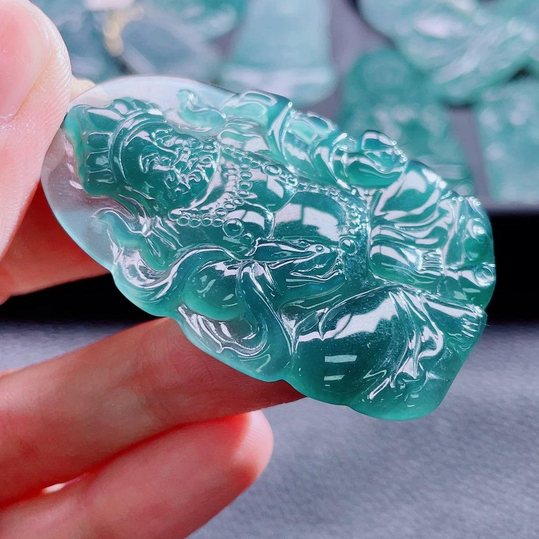 翡翠颈饰未镶嵌8889898588