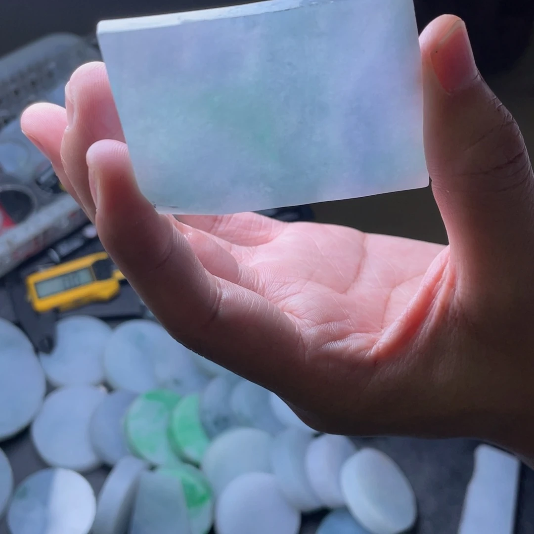 未镶嵌定制翡翠