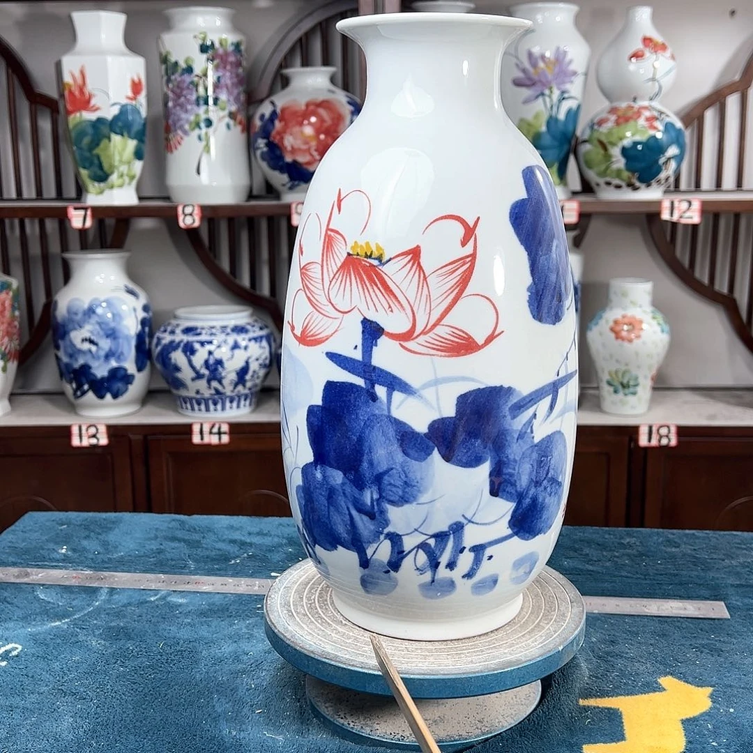 摆件景德镇陶瓷冬荷花