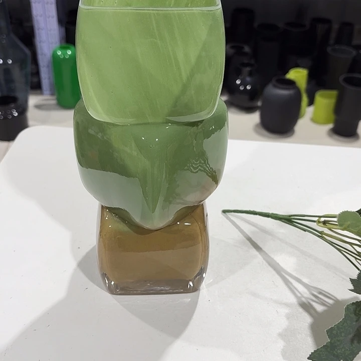 高度26厘米456花瓶