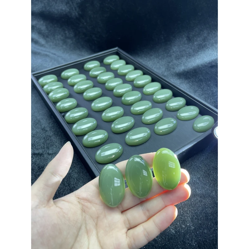 【小耿珠宝】和田玉鸭蛋青蛋面裸石/（多样性发其一）