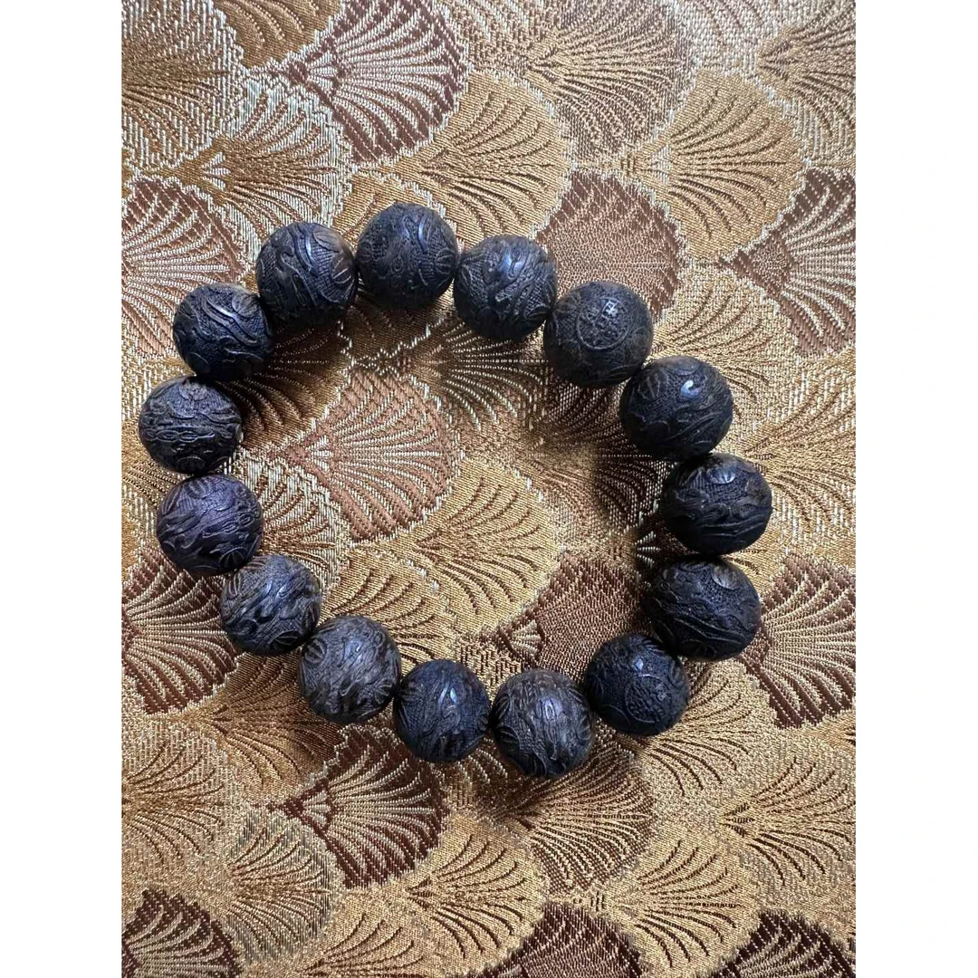 【 炎轩文趣斋】黑色檀雕刻手串