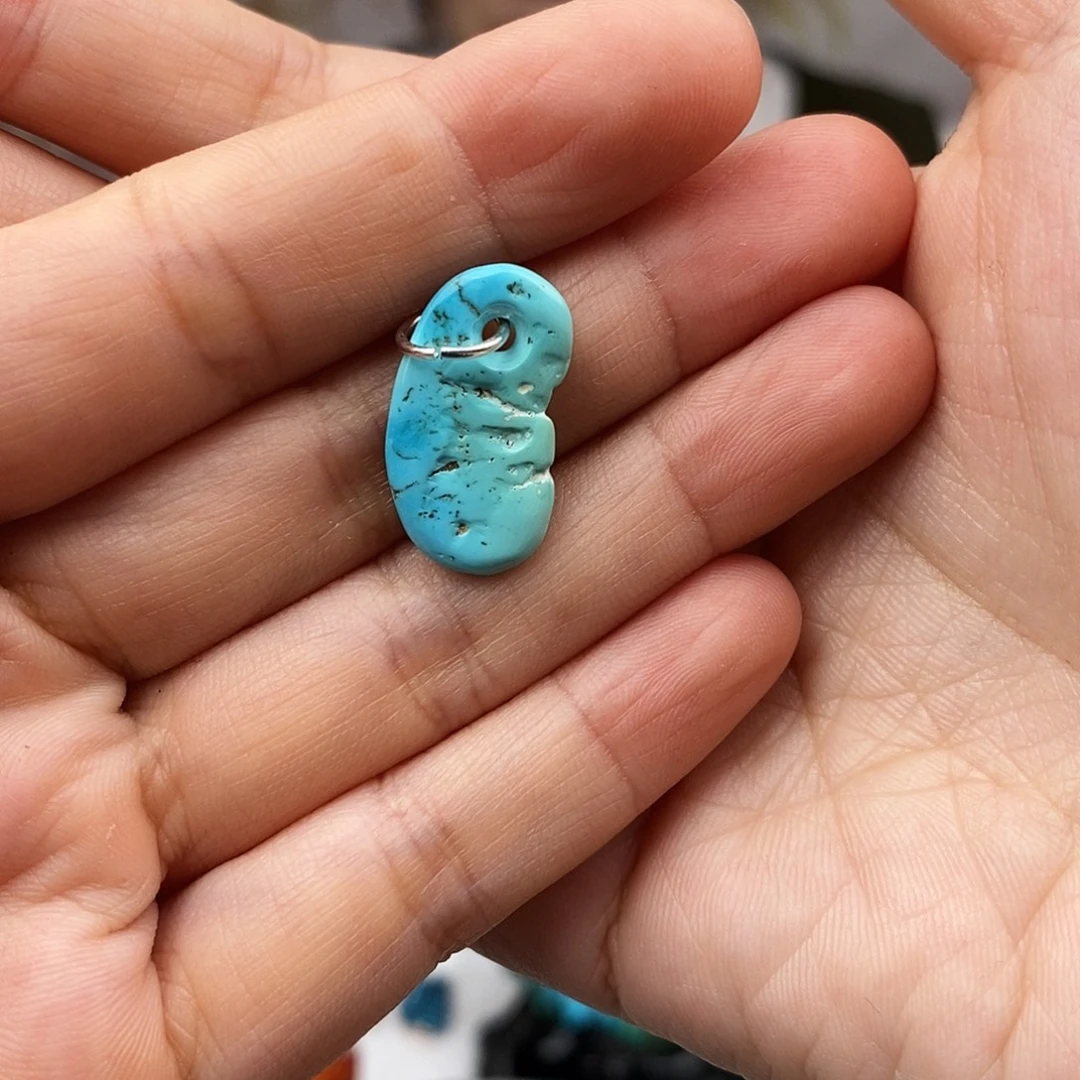 绿松石未镶嵌原矿