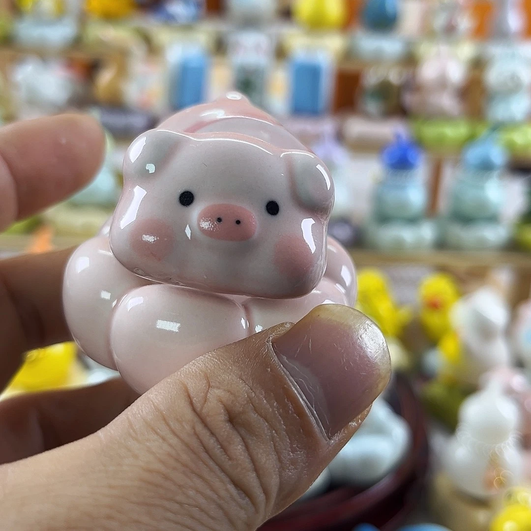 陶景德镇陶瓷转转猪