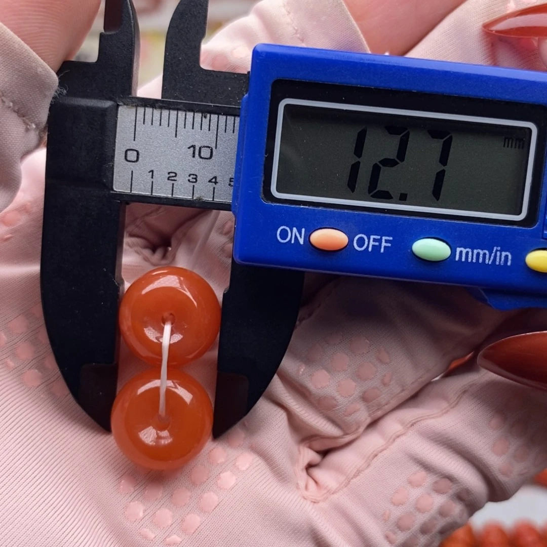 南红玛瑙配饰未镶嵌瑕疵