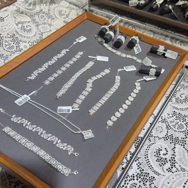 段泥摆件哈哈哈哈哈哈177