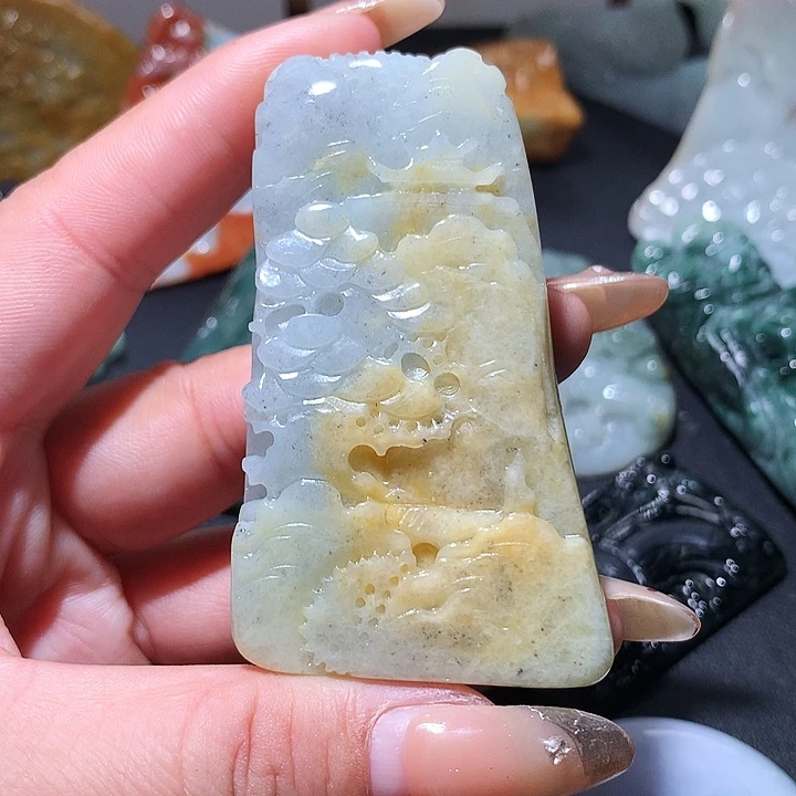 翡翠未镶嵌颈饰保真天然A货翡翠