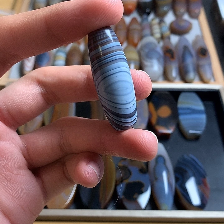 玛瑙/玉髓合金颈饰