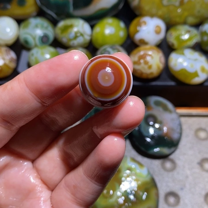 未镶嵌玛瑙/玉髓珠宝半成品S***.