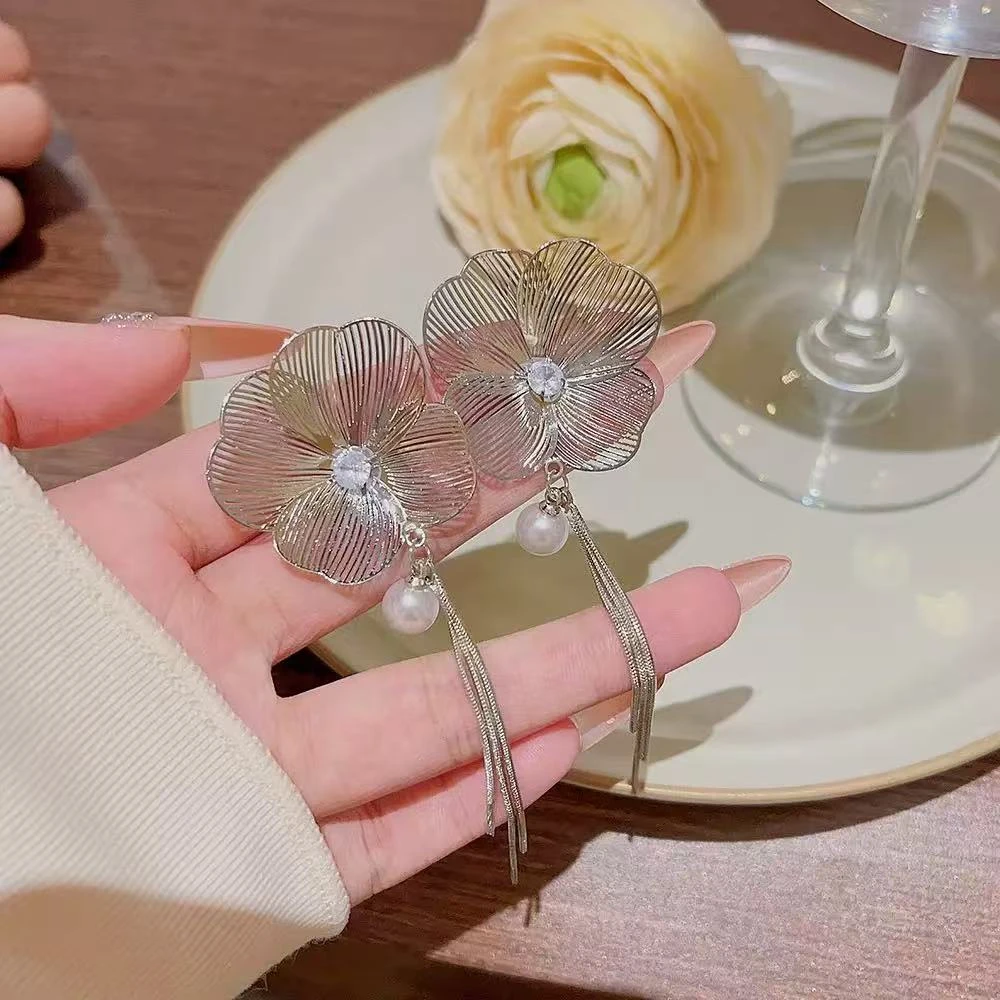 铜合金耳饰 花朵流苏耳环气质夸张耳坠2025年新款显脸小耳饰女