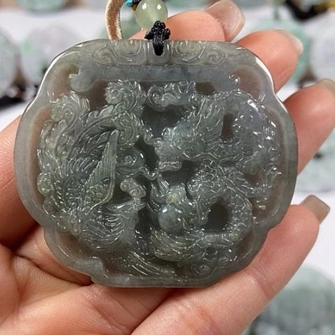 翡翠颈饰未镶嵌龙凤呈祥福利