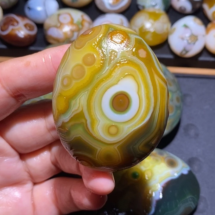 未镶嵌玛瑙/玉髓珠宝半成品56