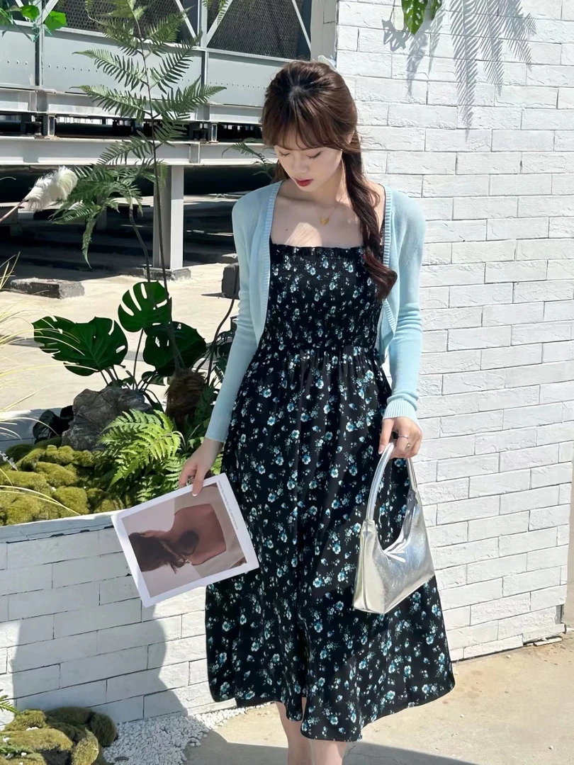 十三行法式超火蓝色碎花吊带裙女2025夏海边打揽雪纺长裙针织开衫