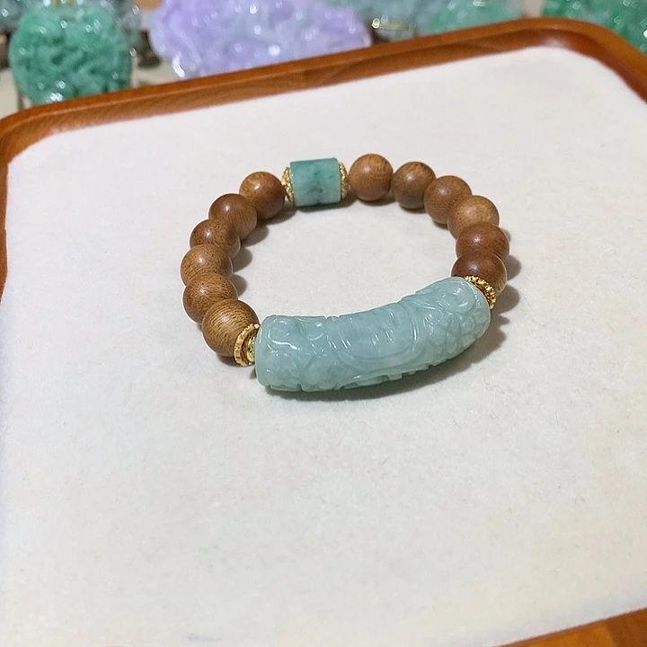未镶嵌手链翡翠翡翠手牌