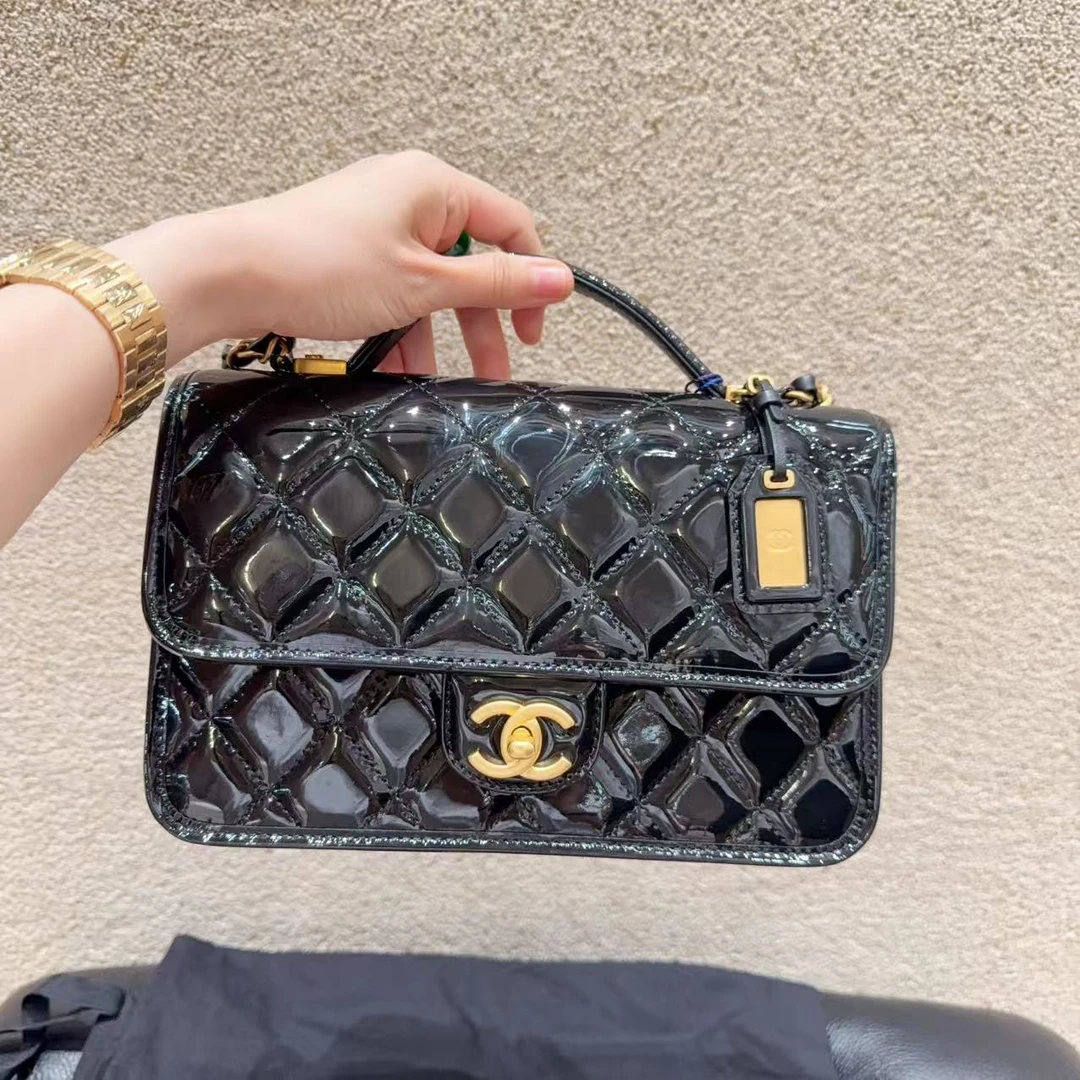 99新 Chanel/香奈儿 黑金22k 漆皮cf 手提单肩斜挎链条包！芯片款