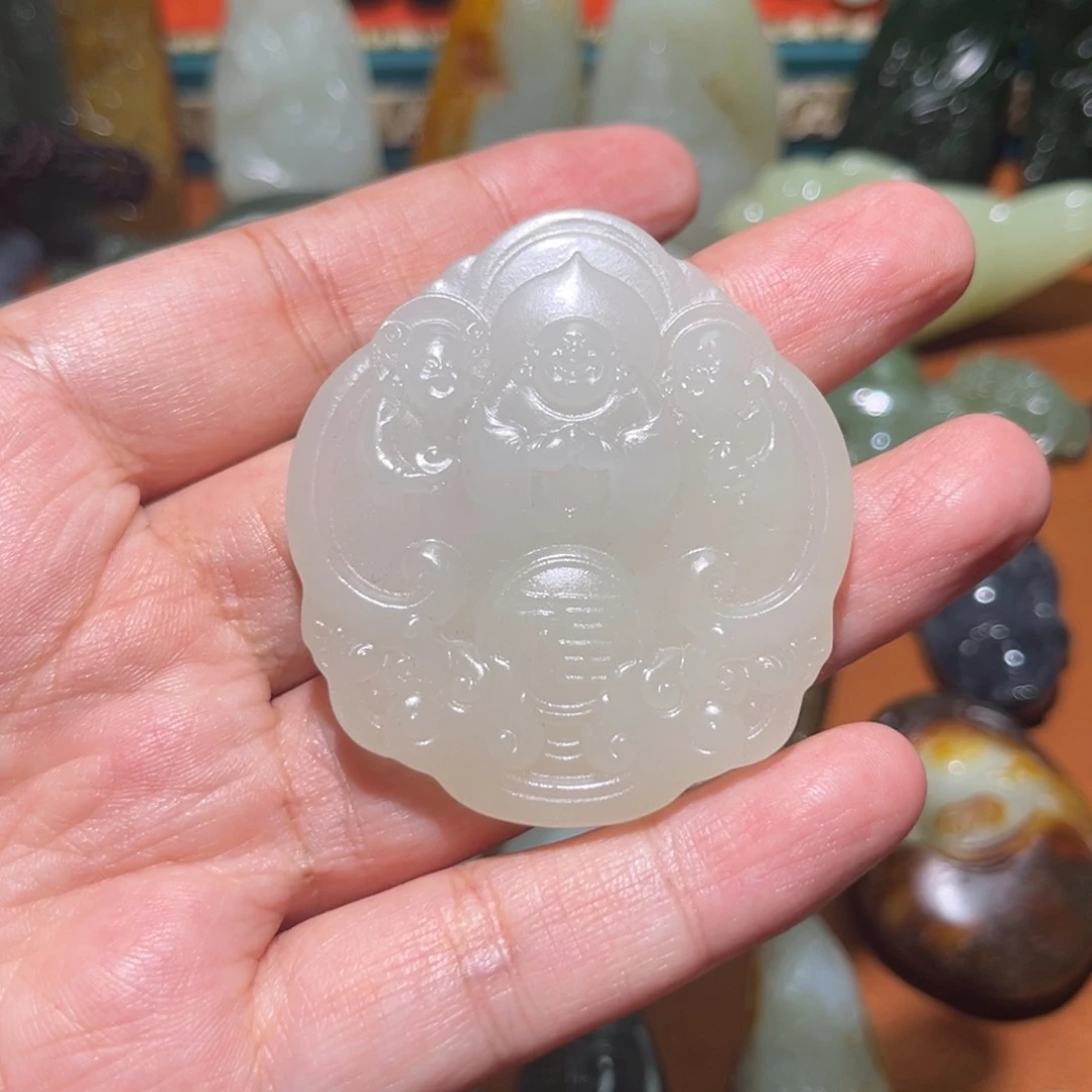 和田玉未镶嵌挂件