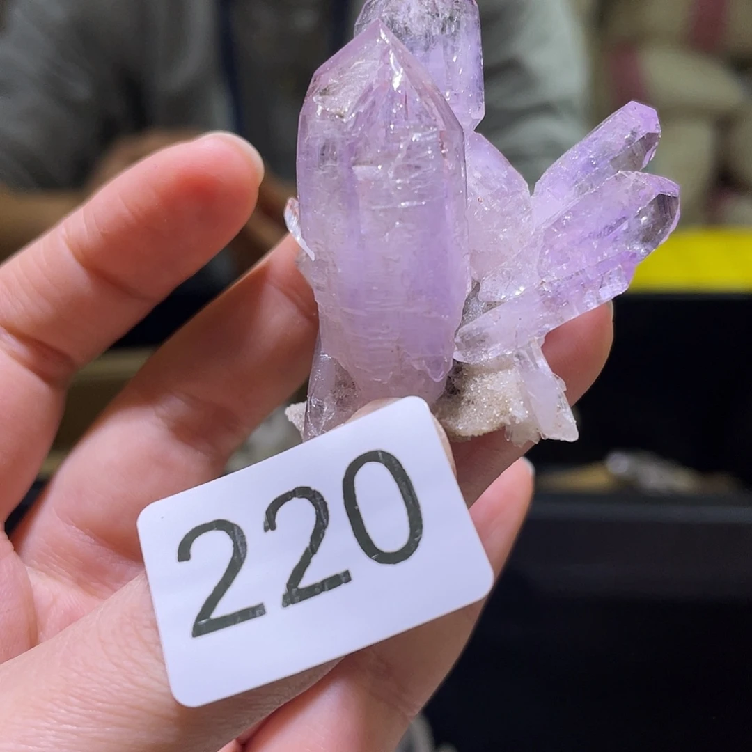 未镶嵌水晶珠宝半成品