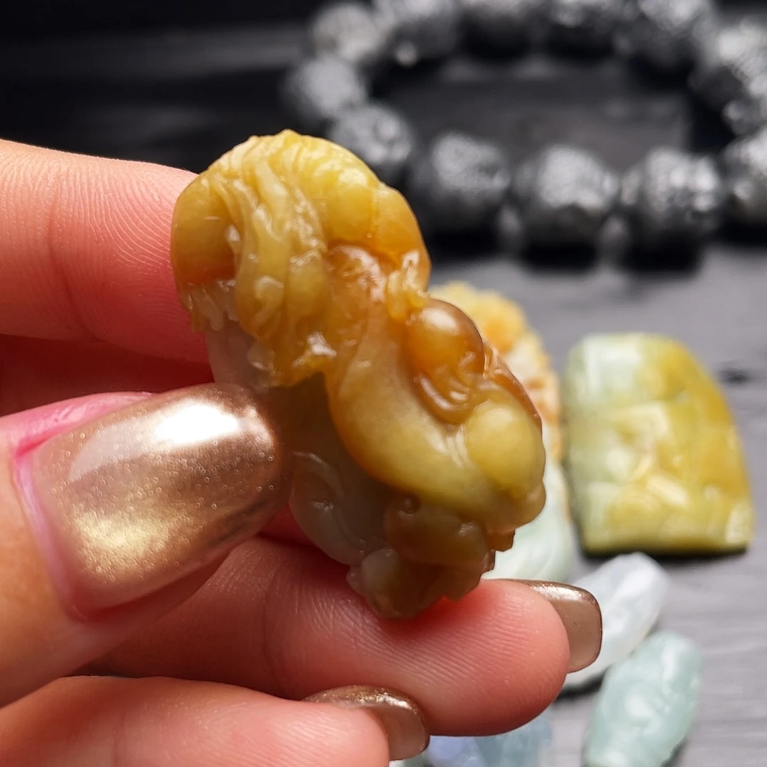 未镶嵌定制翡翠天然