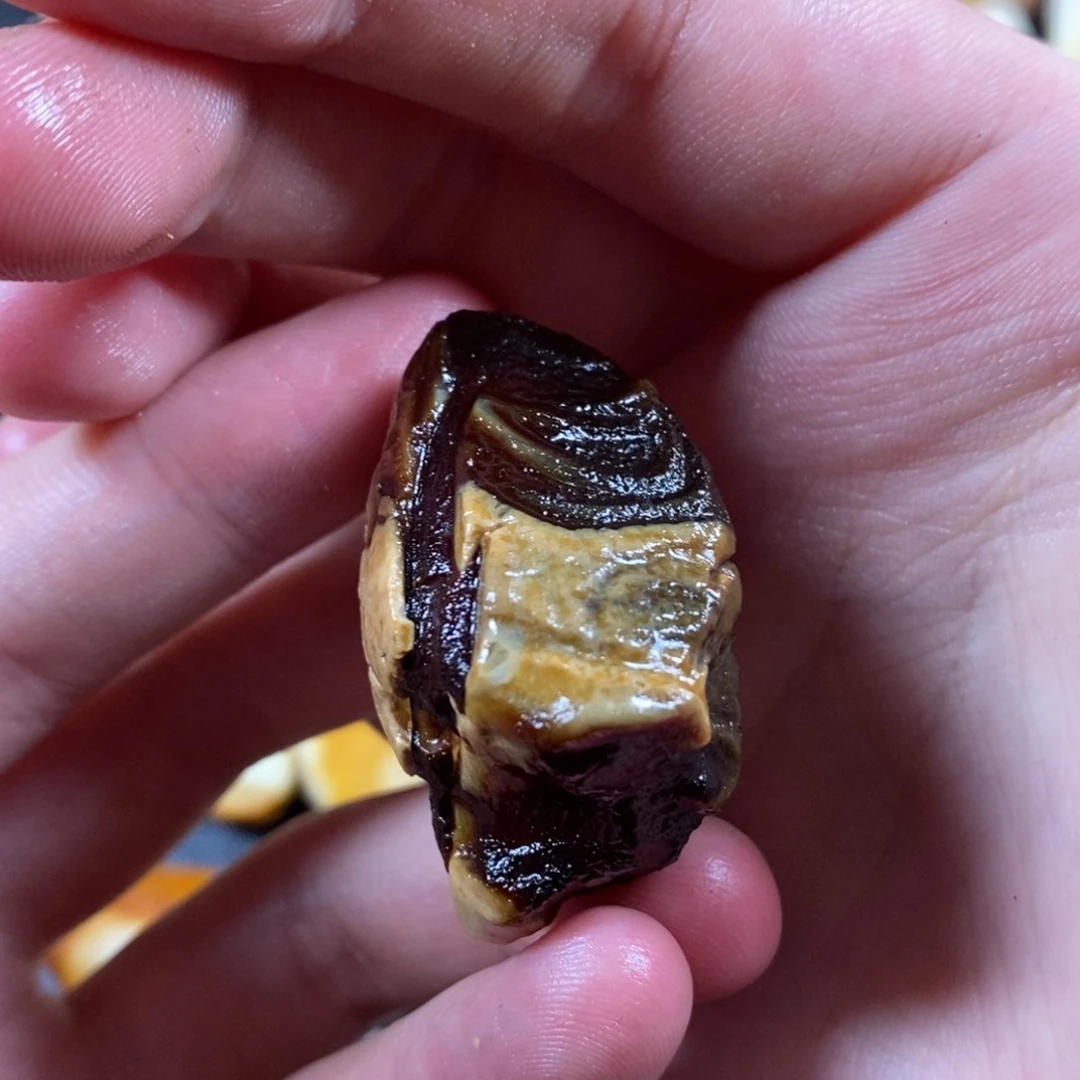 定制琥珀未镶嵌赞**者琥珀蜜蜡原石定制