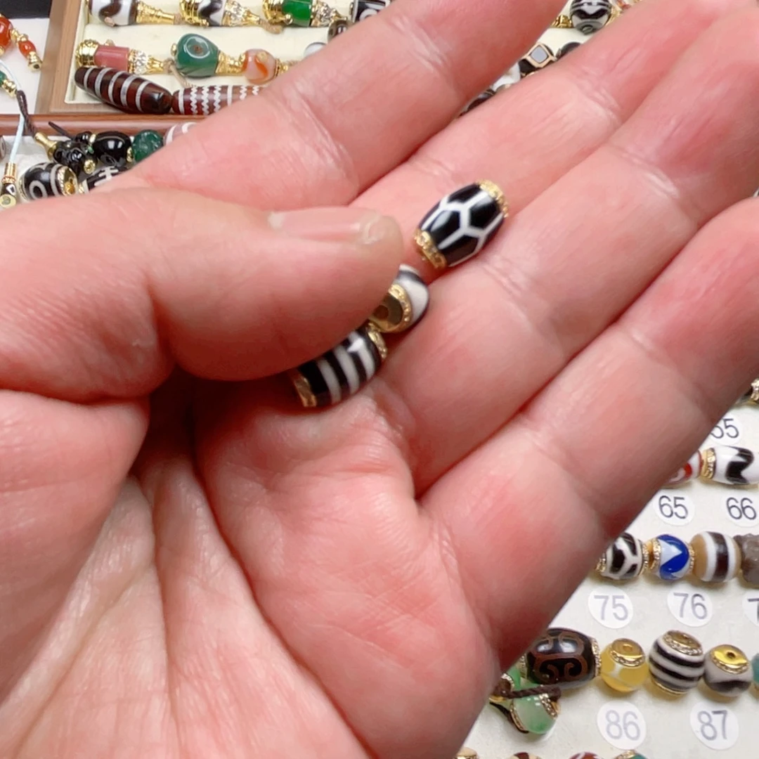 藏***阁玛瑙/玉髓未镶嵌单颗