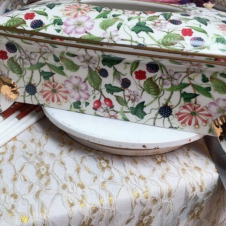 瓷片摆件。，摆件。摆件。摆件。，摆件。