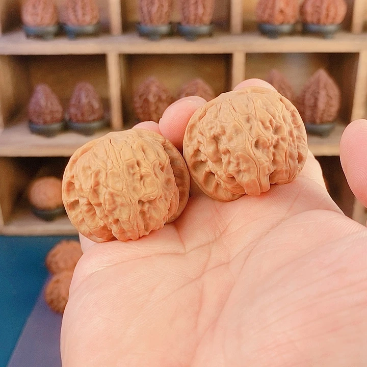 文玩核桃吊坠013昌闷