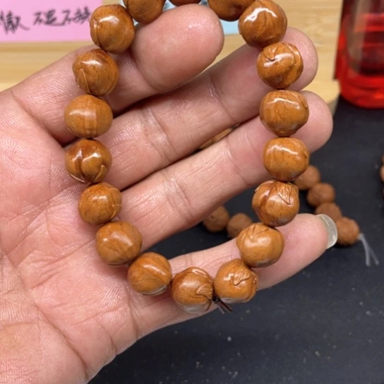 龙纹桃核仙桃手串