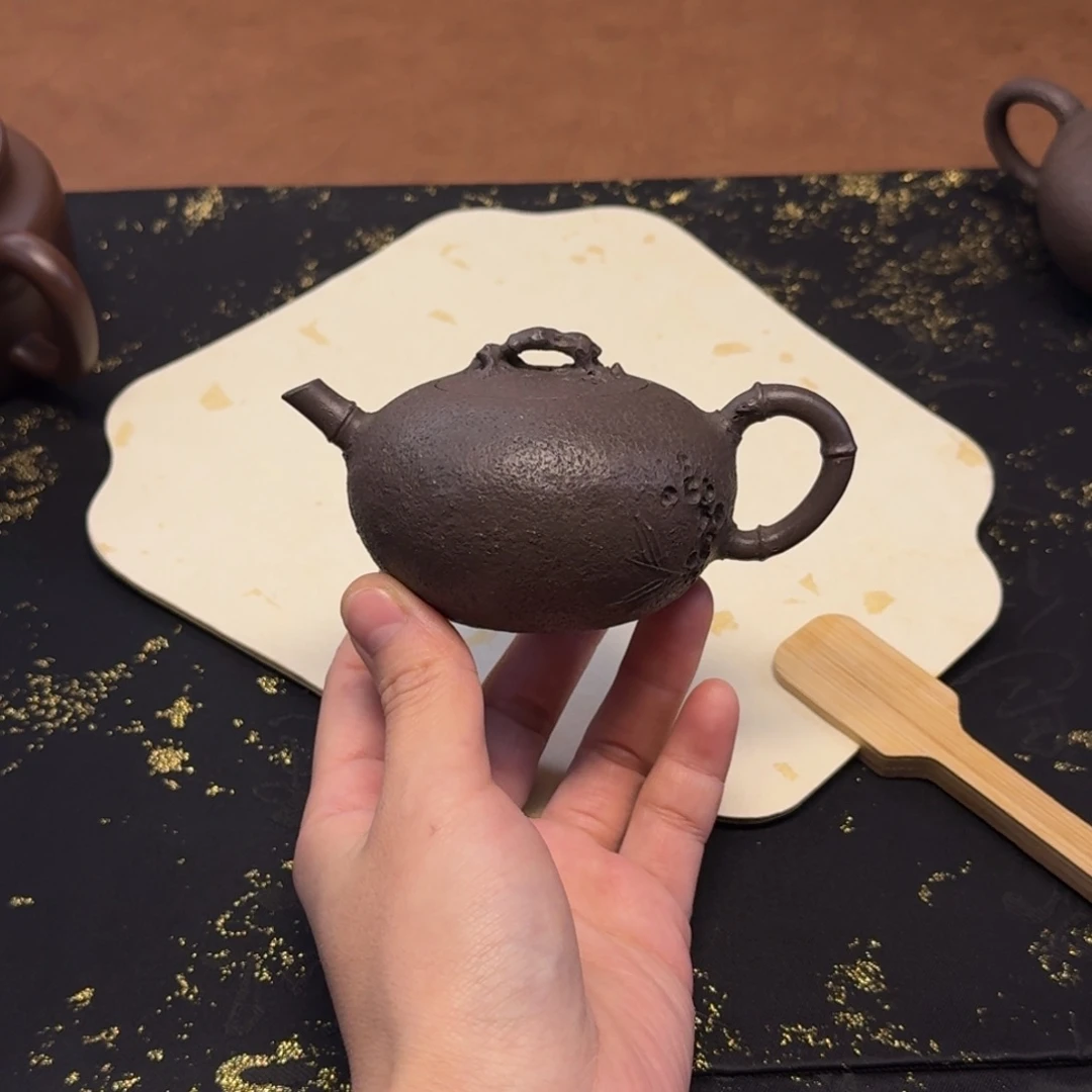 紫砂茶壶140cc，大吉，老清灰段泥